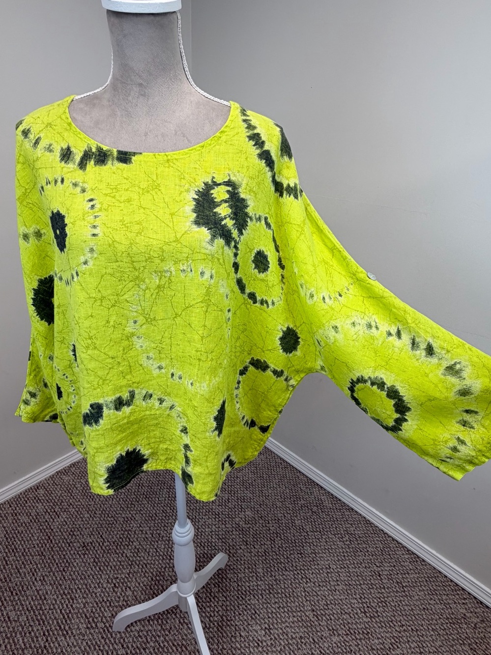 Bella Amore Abstract Linen Blouse S/M/ L Lime Green Oversized Art Lagenlook Top